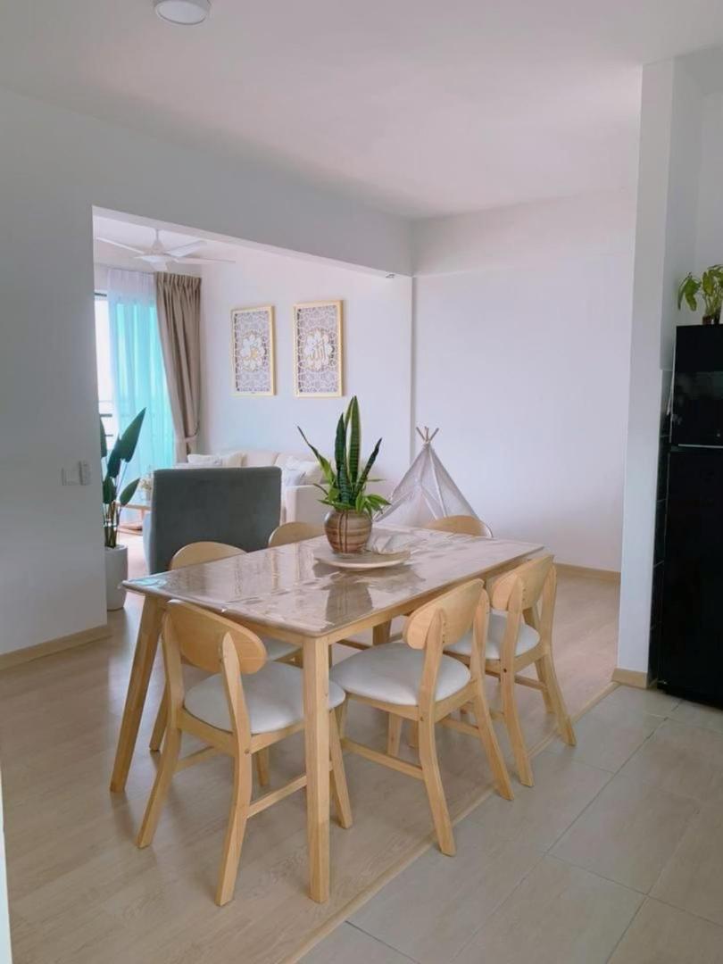 Pantai Puteri Melaka - Seaview 2 Bedroom Tanjung Kling エクステリア 写真